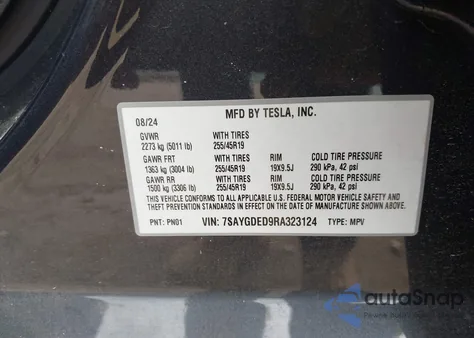 2024 Tesla Model Y Long Range Dual Motor All-Wheel Drive/Rwd from USA, damaged, VIN 7SAYGDED9RA323124